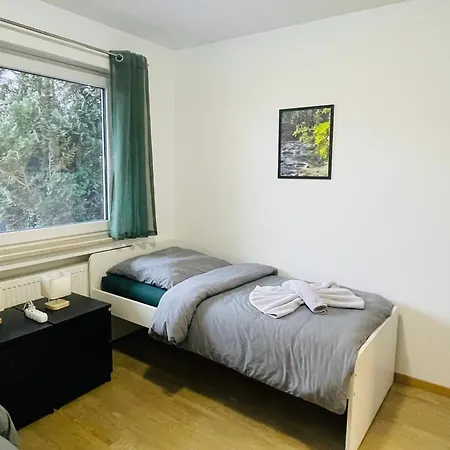 1 Apartment