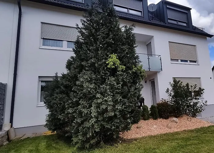 1 Apartment *