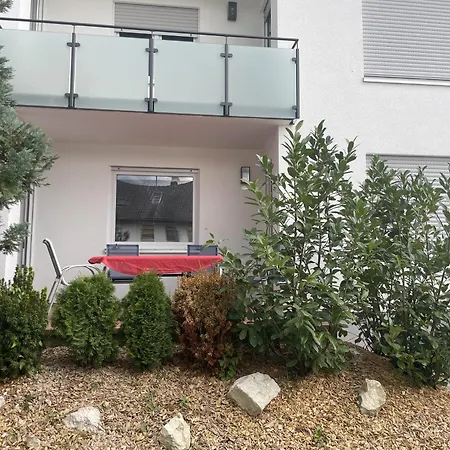 1 Apartment *
